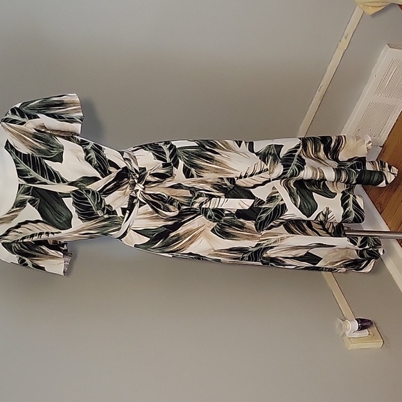 Palm-printed tie-back dress by Great Jones - Picture 1 of 8